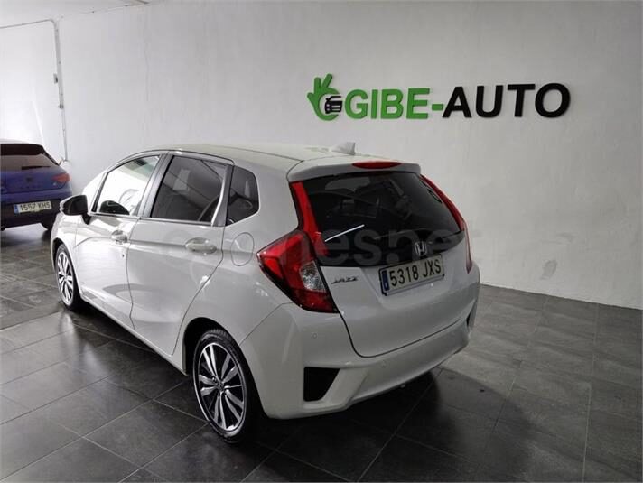 HONDA Jazz 1.3 iVTEC CVT ELEGANCE NAVI